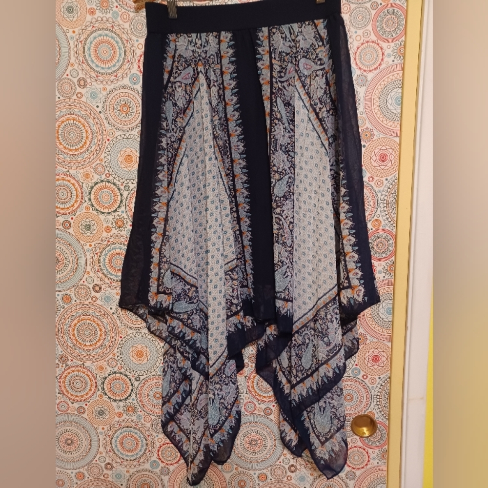Metro Wear Asymmetrical Skirt in Navy and Patterned Design